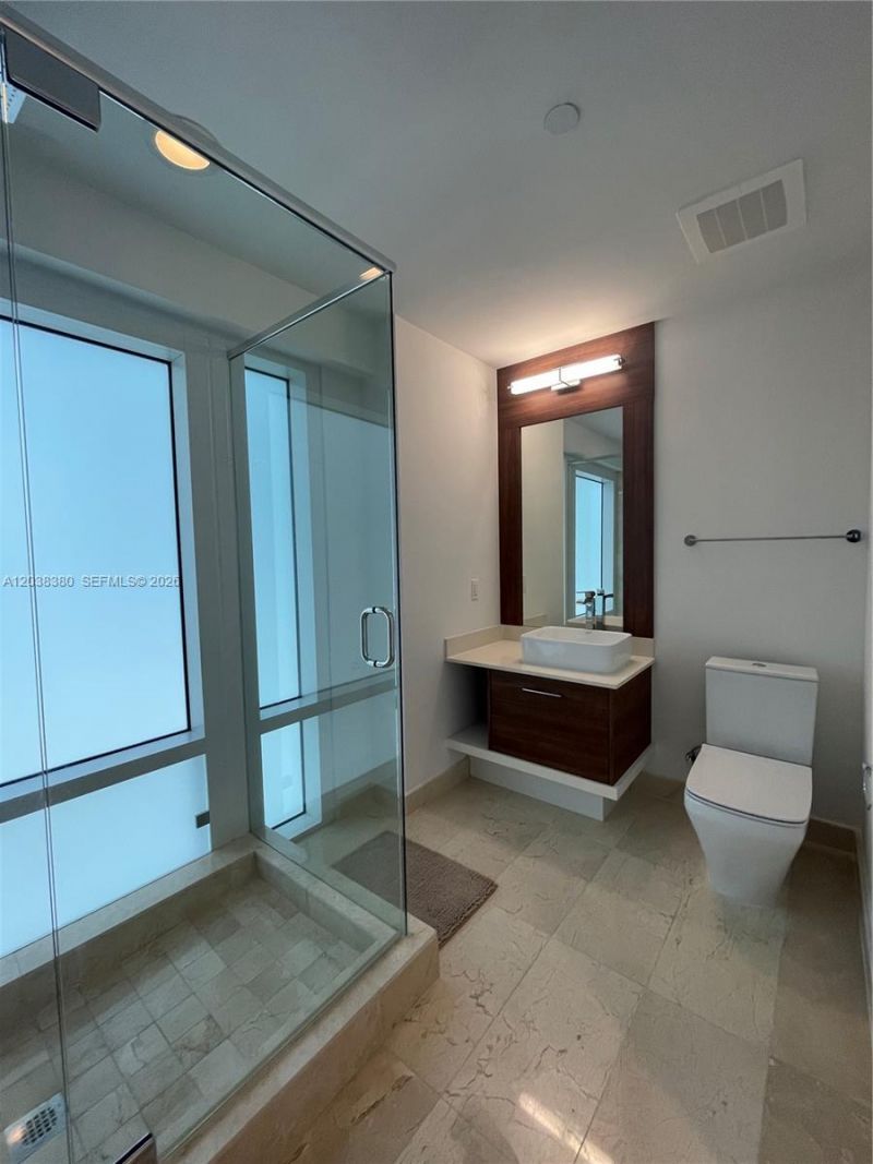 601 NE 27th St , Unit 201, Miami, FL 33137 Photo