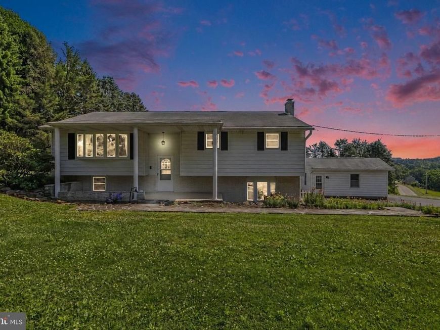 2715 Reservoir Road, Spring Grove, PA 17362 Main Photo