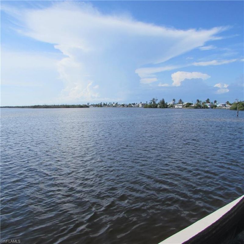4748 Pine Island Rd Nw, Matlacha, FL 33993 Photo