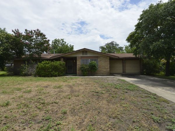 222 ZEPHYR DR, Windcrest, TX 78239