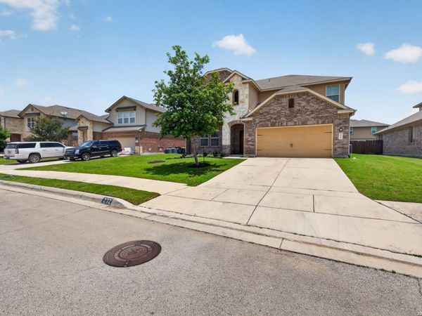 232 Albarella, Cibolo, TX 78108
