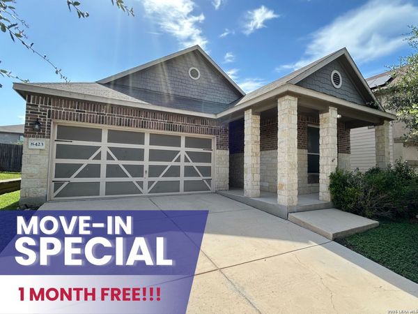 8423 BRAZOS PT, San Antonio, TX 78252