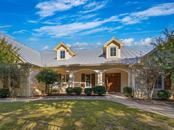 326 RIVER VALLEY RD, Ingram, TX 78025