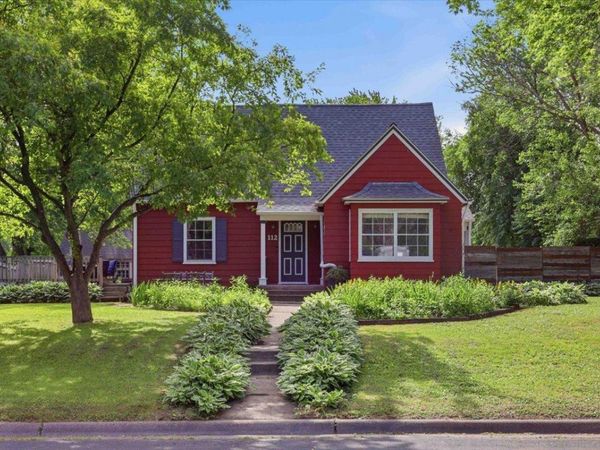 112 Franklin Avenue NW, Watertown, MN 55388