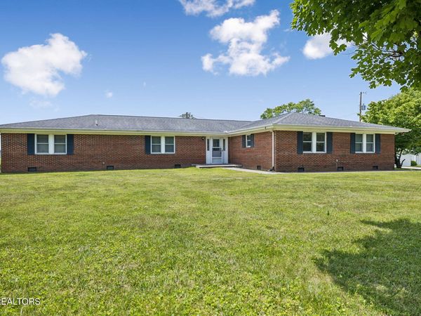 147 Meredith Rd, LaFollette, TN 37766