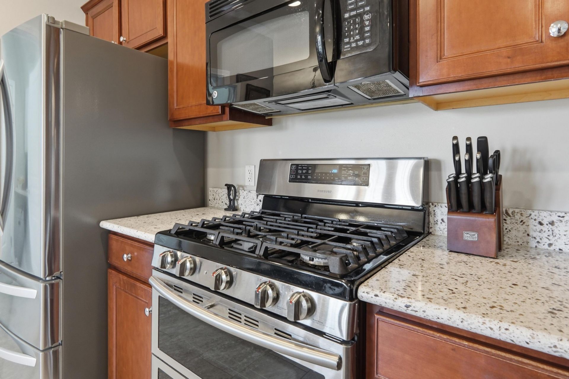 554 Tranquil Waters Way Photo 15