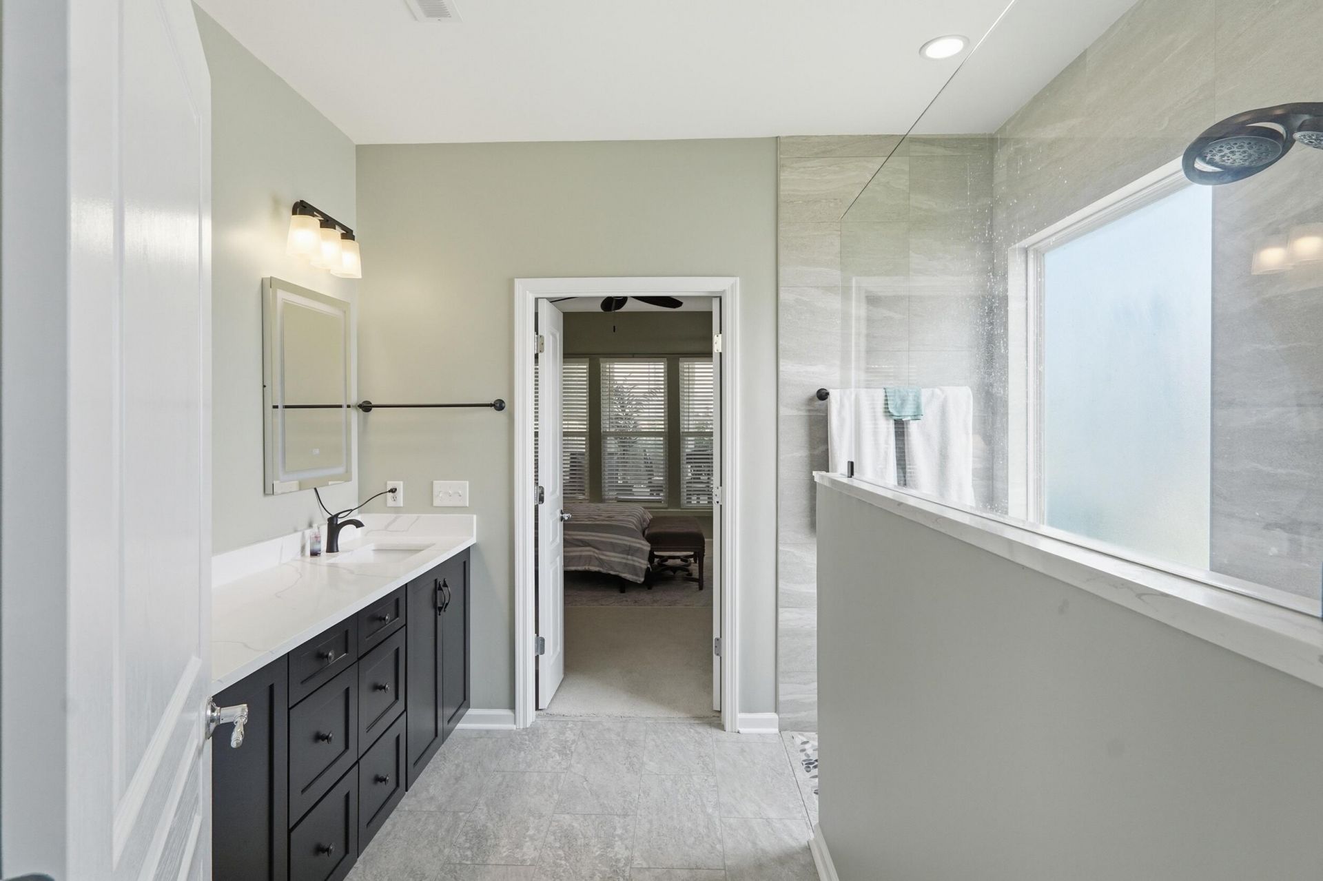 554 Tranquil Waters Way Photo 28