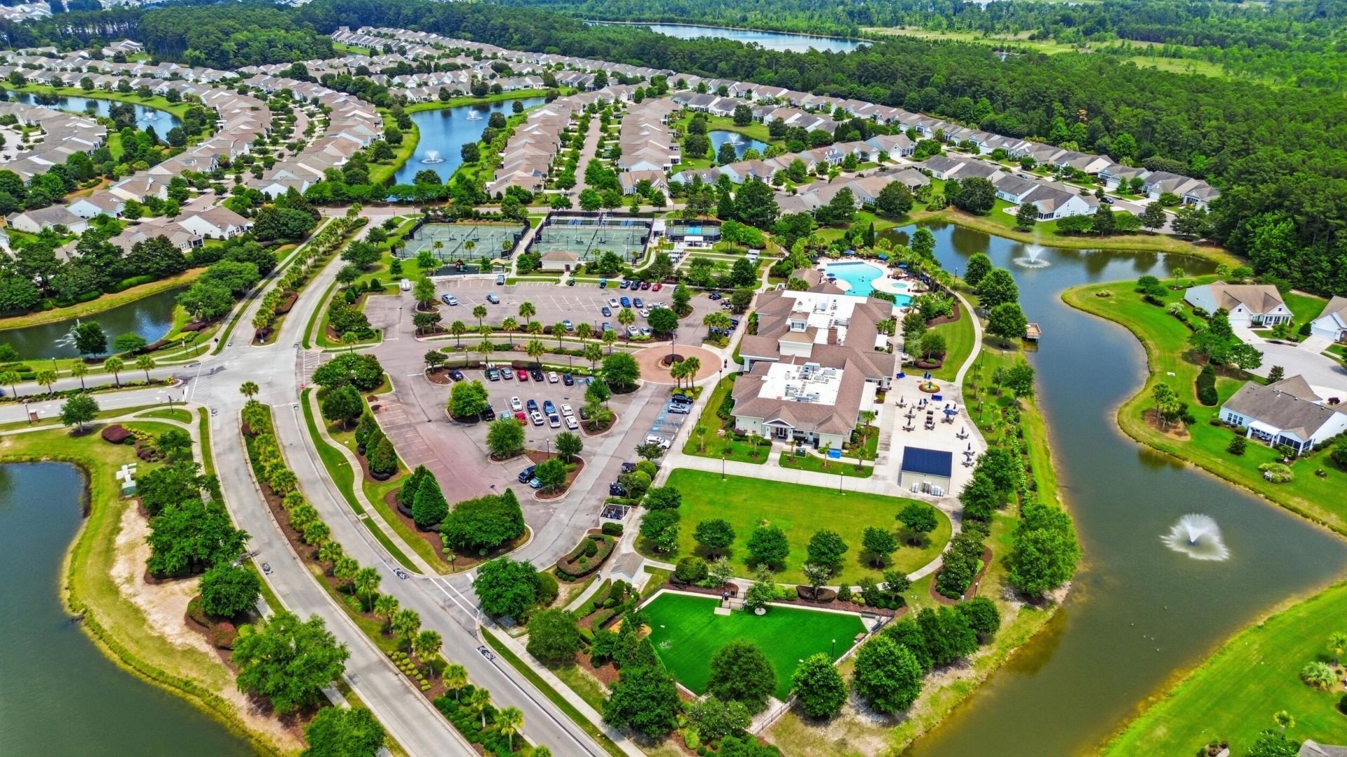 554 Tranquil Waters Way Photo 43