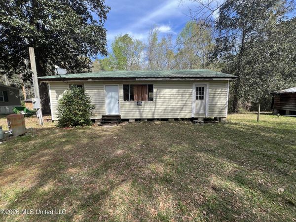10828 Johns Bayou Circle, Vancleave, MS 39565