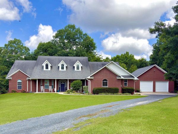 104 Rhonda Divide, De Queen, AR 71832