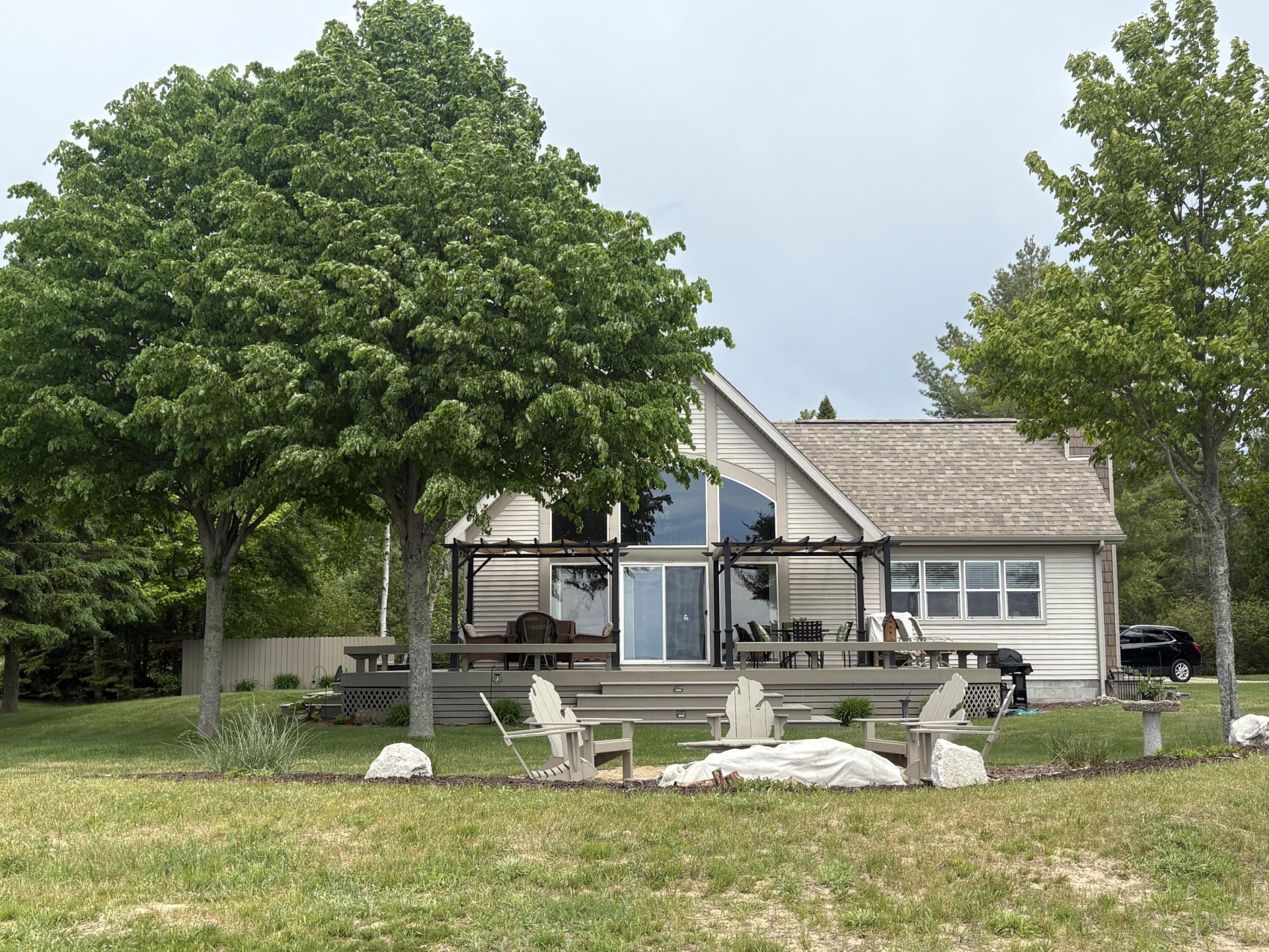 W12417 W Beach Rd, Naubinway, MI 49762 Main Photo