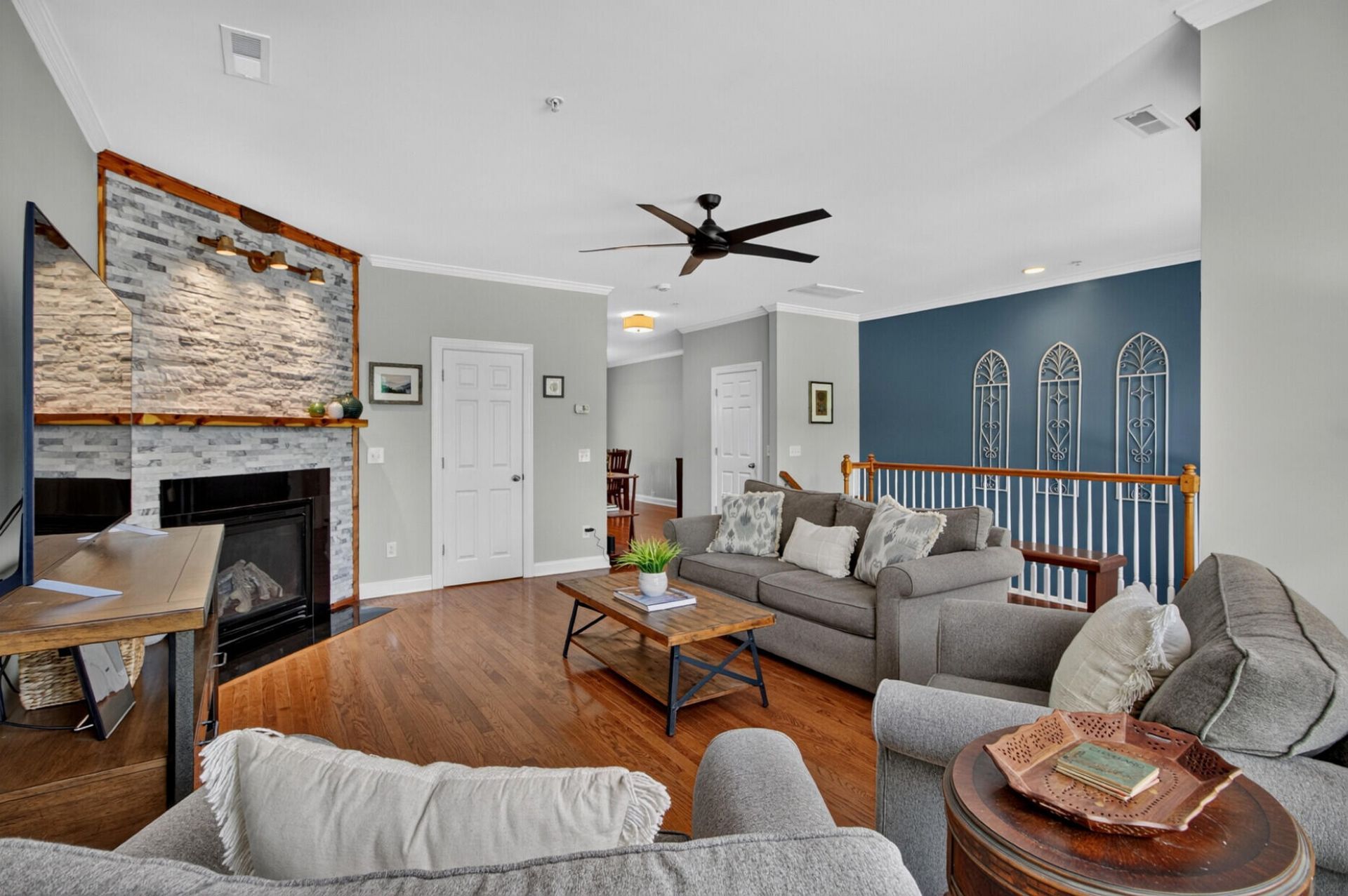 3612 Bagley Drive Photo 9