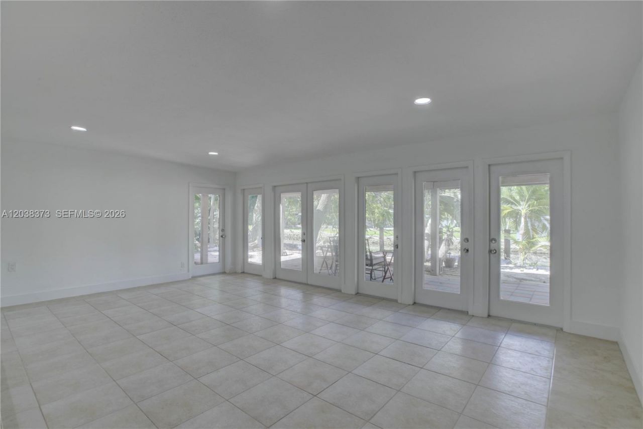 616 SW 11th Ct , Fort Lauderdale, FL 33315 Photo