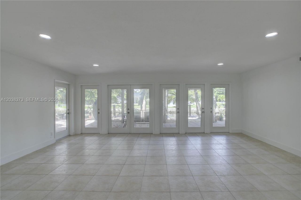616 SW 11th Ct , Fort Lauderdale, FL 33315 Photo