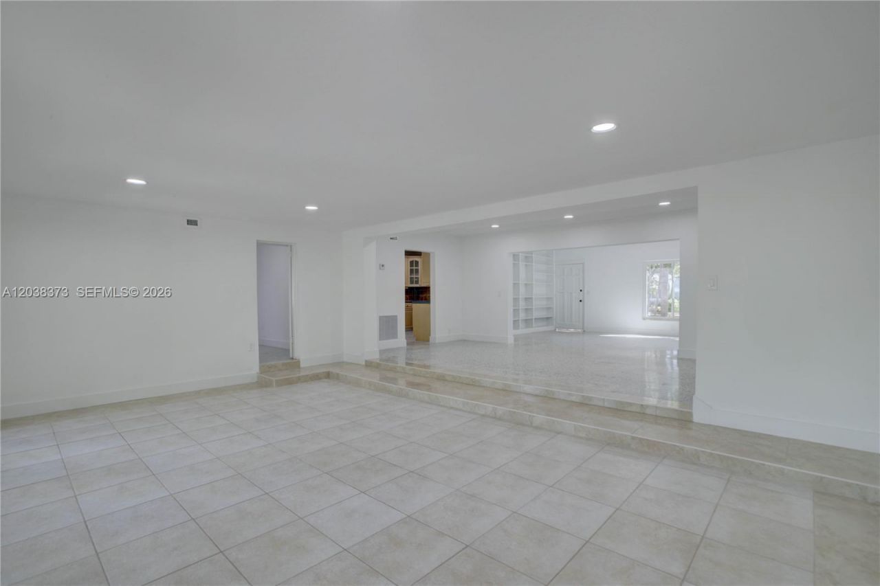 616 SW 11th Ct , Fort Lauderdale, FL 33315 Photo