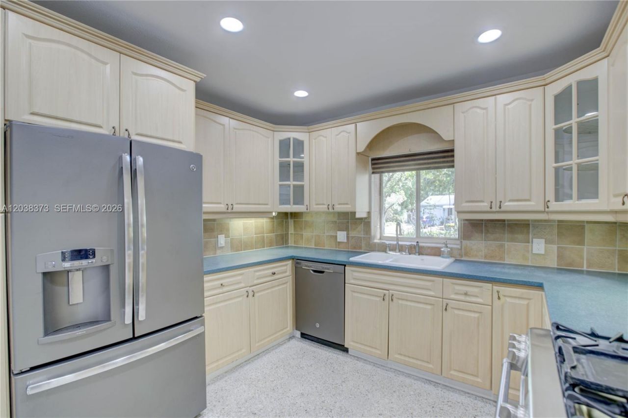 616 SW 11th Ct , Fort Lauderdale, FL 33315 Photo