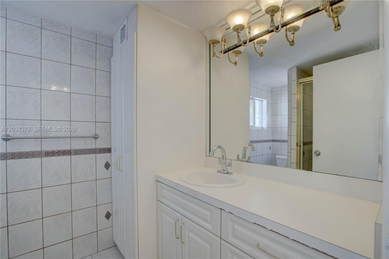 616 SW 11th Ct , Fort Lauderdale, FL 33315 Photo