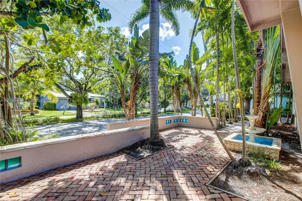 616 SW 11th Ct , Fort Lauderdale, FL 33315 Photo