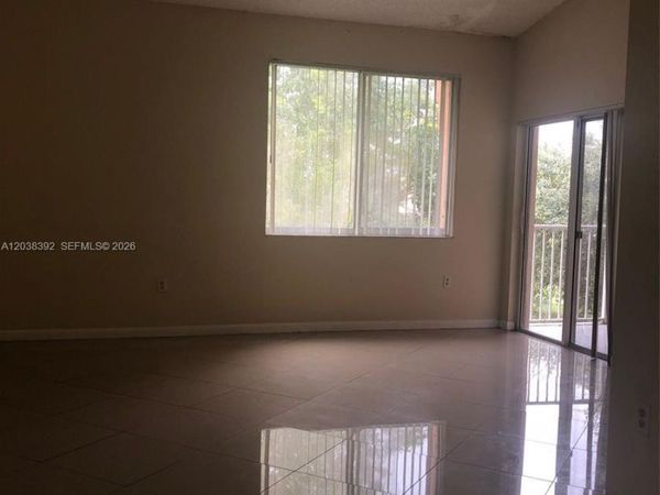 6992 SW 39th St , Unit I101, Davie, FL 33314