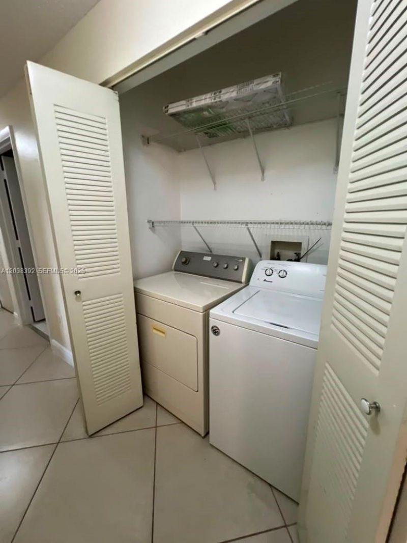 6992 SW 39th St, Unit I101, Davie, FL 33314 Photo