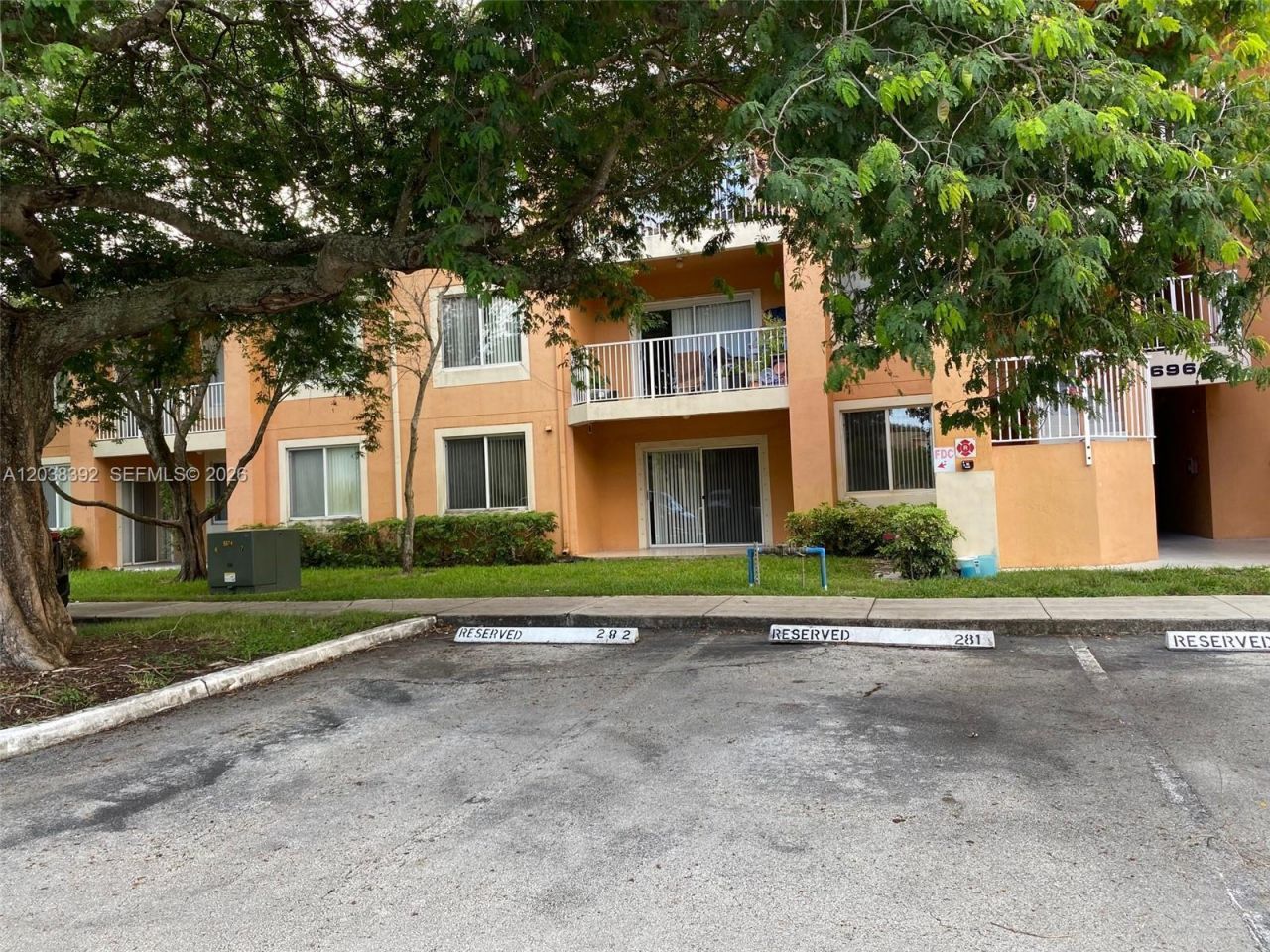 6992 SW 39th St, Unit I101, Davie, FL 33314 Photo