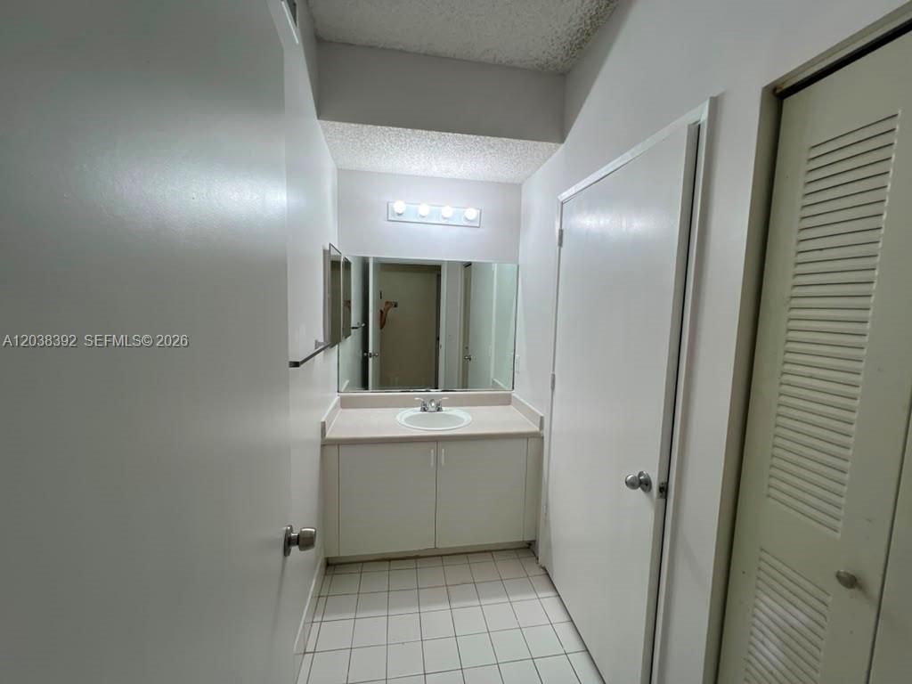 6992 SW 39th St, Unit I101, Davie, FL 33314 Photo