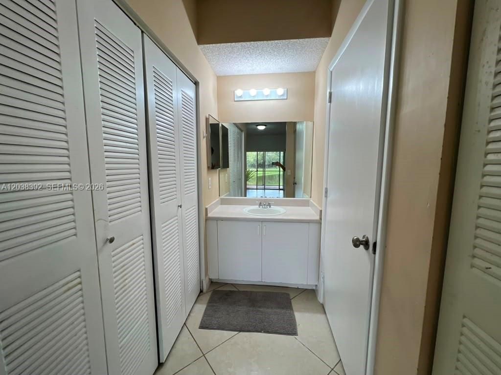 6992 SW 39th St, Unit I101, Davie, FL 33314 Photo