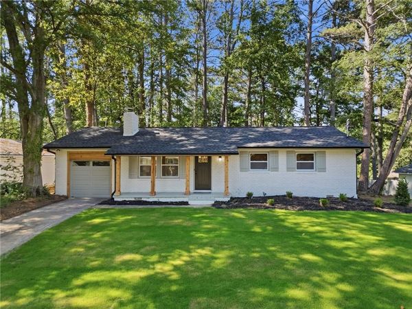 2920 Fantasy Lane , Decatur, GA 30033