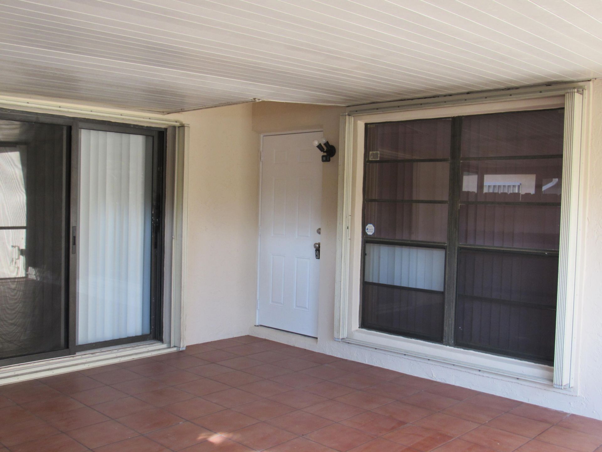 1065 Manor Drive, Palm Springs, FL 33461 Photo