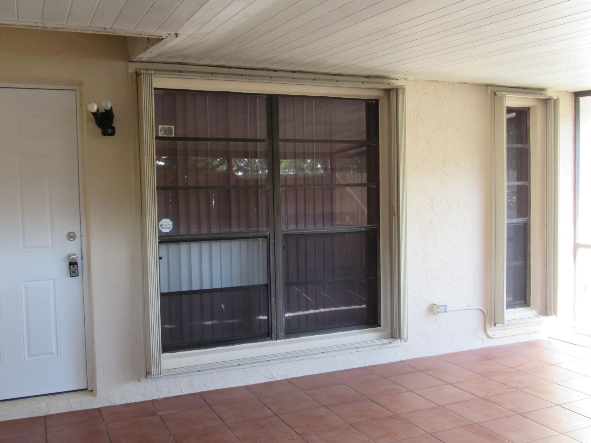 1065 Manor Drive, Palm Springs, FL 33461 Photo