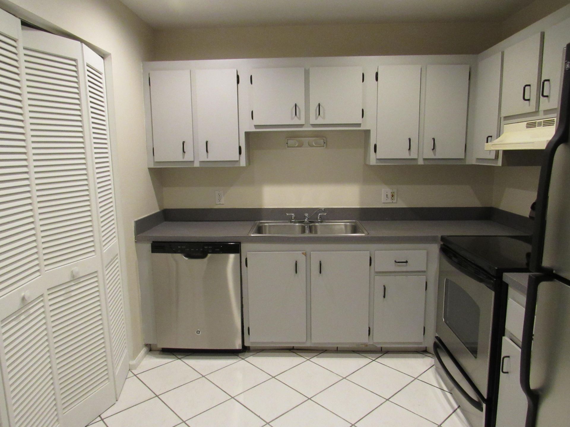 1065 Manor Drive, Palm Springs, FL 33461 Photo