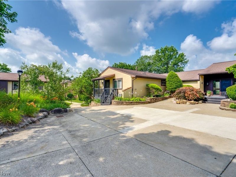 3388 S Smith Road, Fairlawn, OH 44333 Photo 22