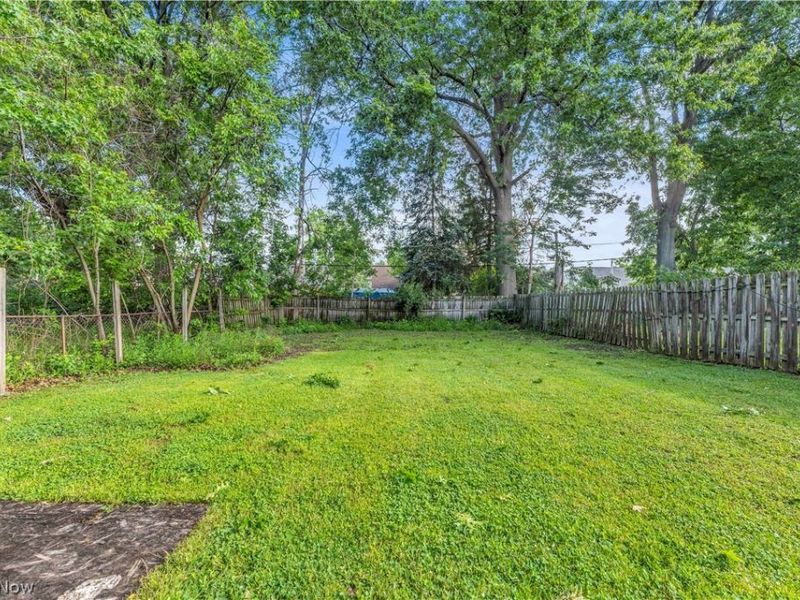 3716 Bader Avenue , Cleveland, OH 44109 Photo 31