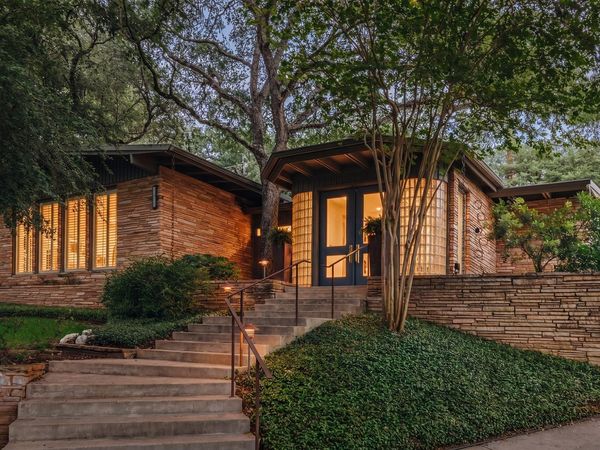 3304 Cherry Tree CIR, Austin, TX 78731