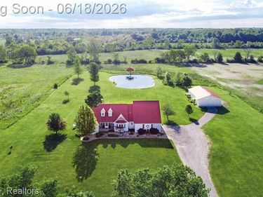 62580 Omo Road, Lenox Twp, MI 48048