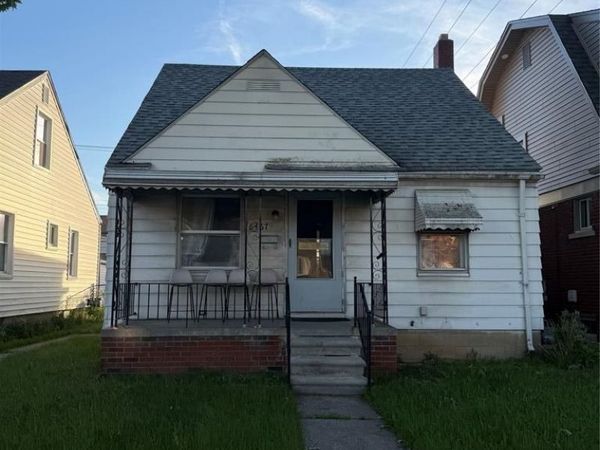 6467 Ternes Street , Dearborn, MI 48126