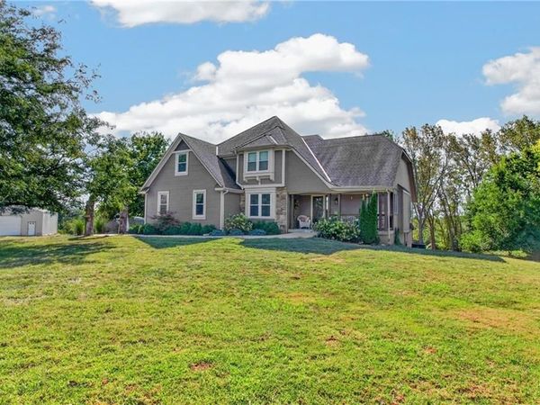 19311 Raffurty Street, Pleasant Hill, MO 64080