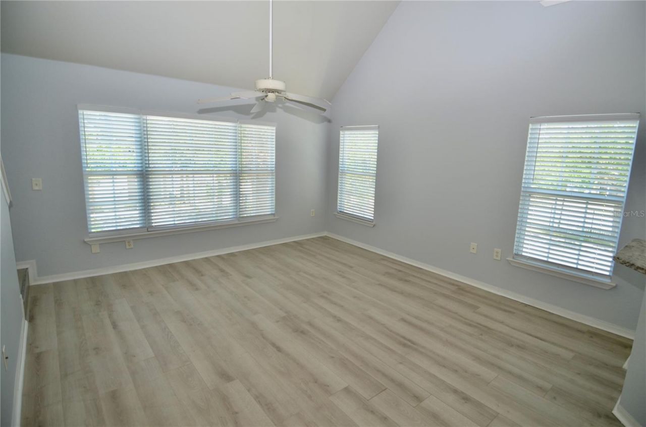 5621 Bidwell Parkway, Unit 202, Sarasota, FL 34233 Photo