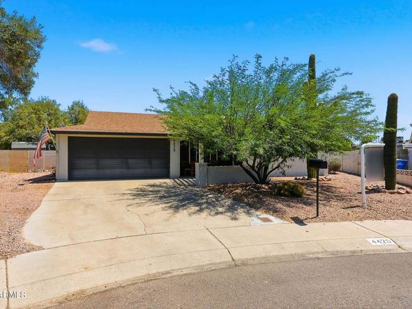 4420 W CHOLLA Street, Glendale, AZ 85304