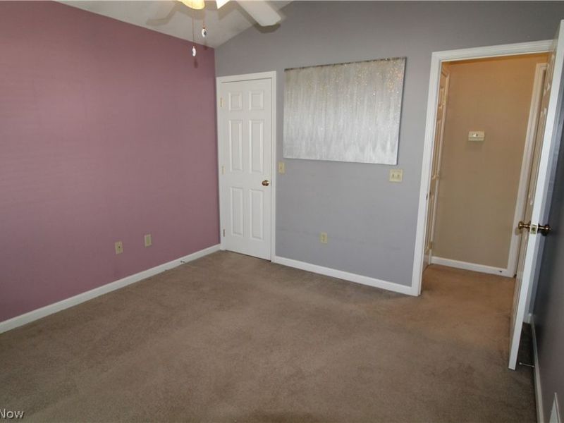 13 Hedgerows, New Middletown, OH 44442 Photo 11