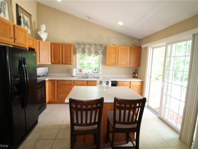 13 Hedgerows, New Middletown, OH 44442 Photo 16