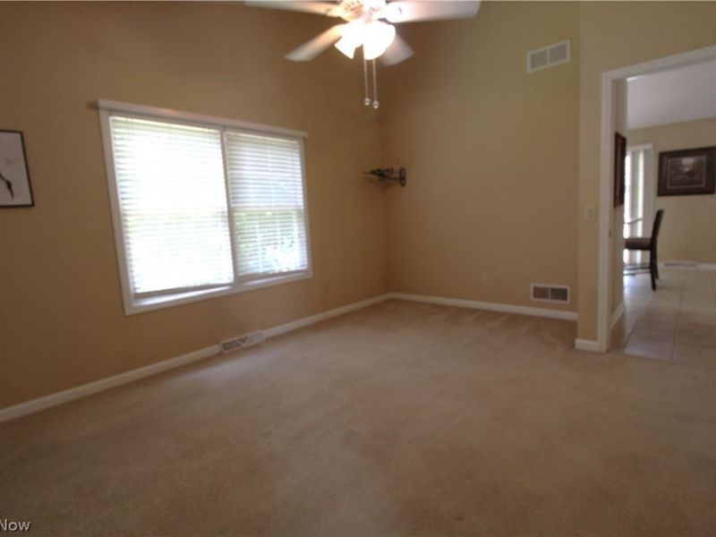 13 Hedgerows, New Middletown, OH 44442 Photo 24