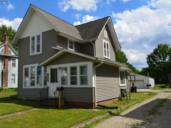 166 E Main Street, New London, OH 44851