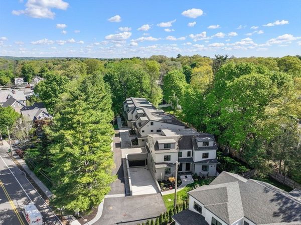 956 Walnut Street, Unit 2, Newton, MA 02461