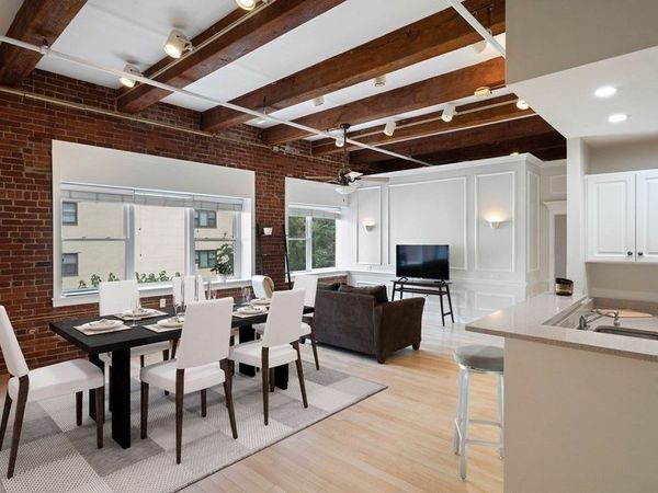 15 Sleeper St, Unit 407, Boston, MA 02210