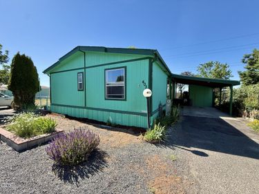4751 Bellm Drive, Unit SPC 403, Klamath Falls, OR 97603
