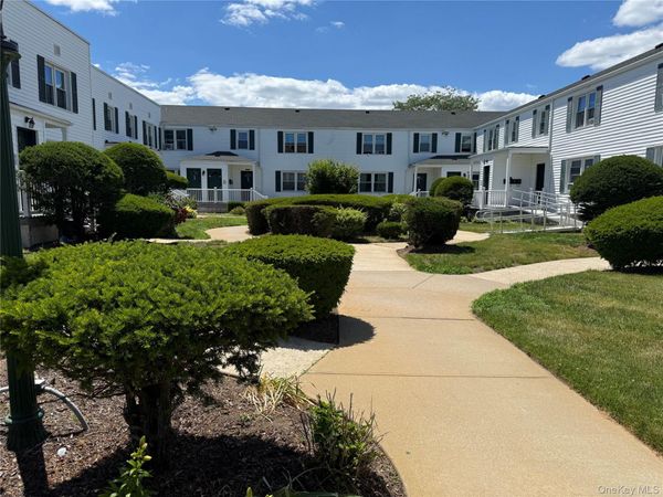 494 S Ocean Avenue , Unit 1 L, Freeport, NY 11520