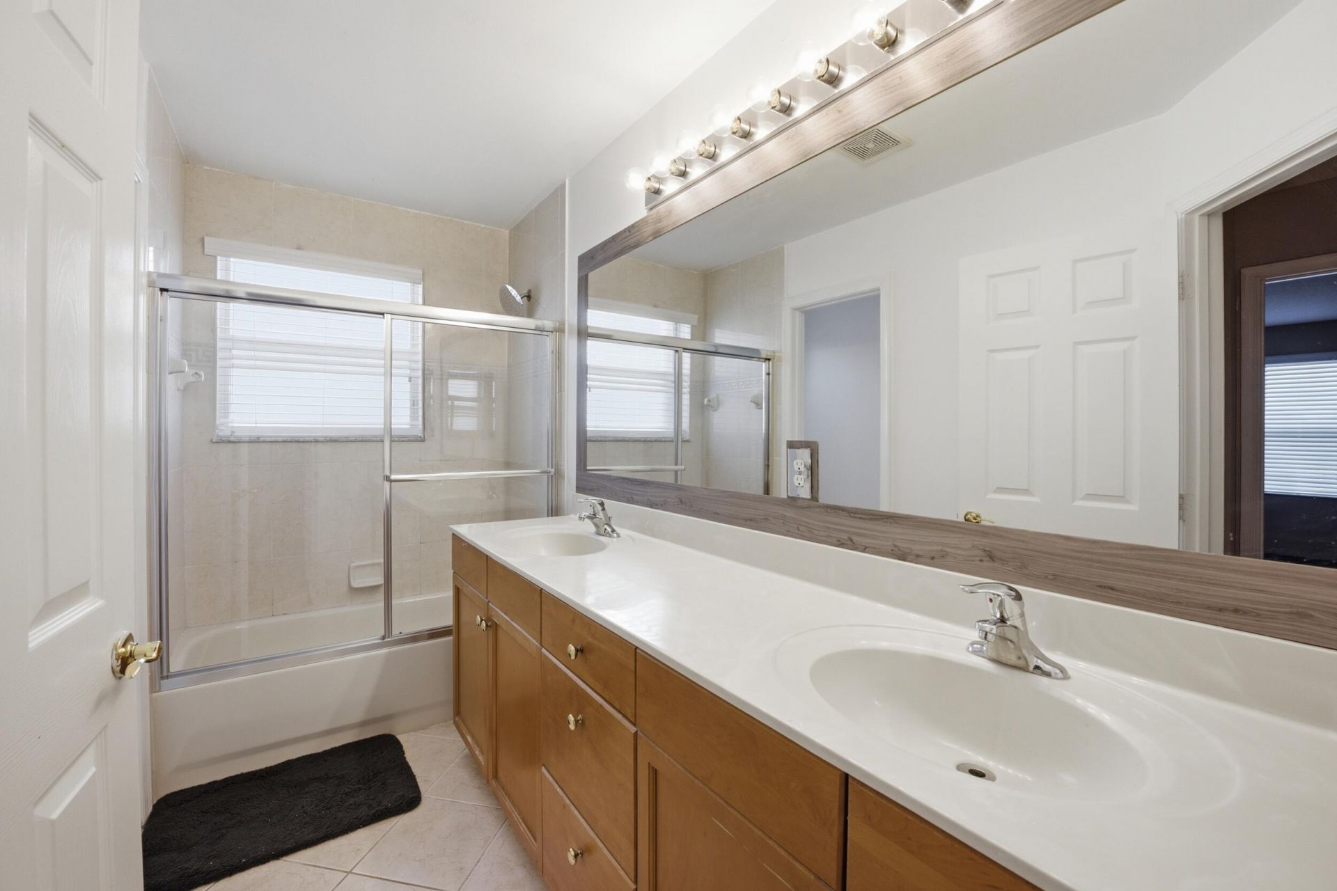 16918 SW 16th Street, Pembroke Pines, FL 33027 Photo