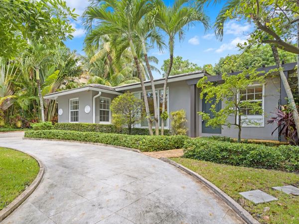 733 Sunset Road, West Palm Beach, FL 33401