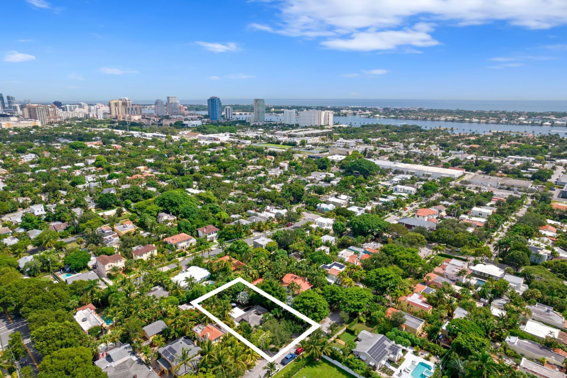 733 Sunset Road, West Palm Beach, FL 33401 Photo